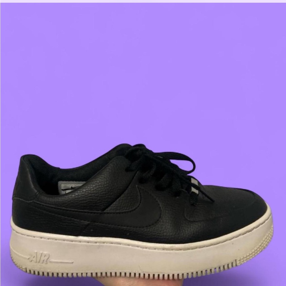 Nike AirForce 1 Black White Sneakers 9